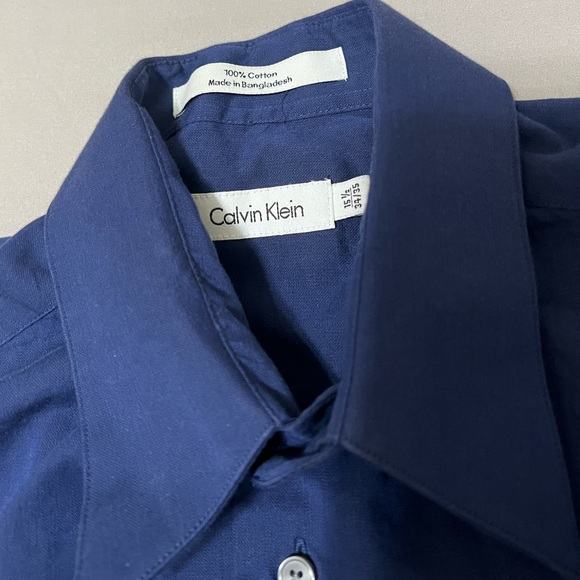 Calvin Klein long sleeves buttons down shirt blue navy size 15.5 - 34/35 - Picture 5 of 9